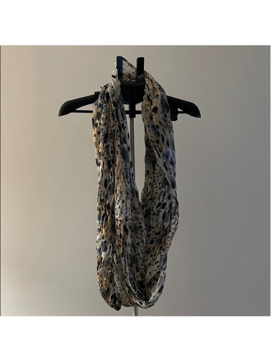 Accessories - Chic Leopard Print Scarf - Black, Brown, and Cream